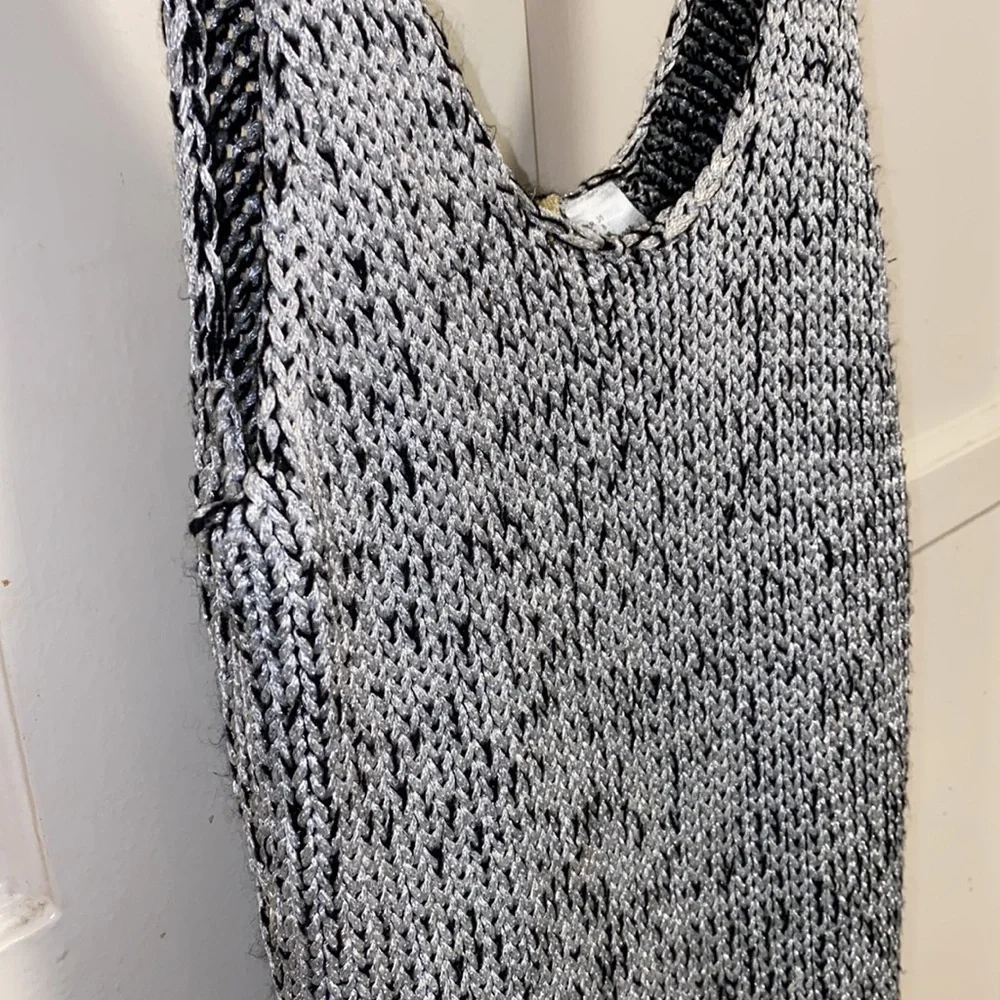 Divided by H&M Medium Silver Sleeveless Scoop Neck Ribbed Knit Dress - Picture 9 of 10